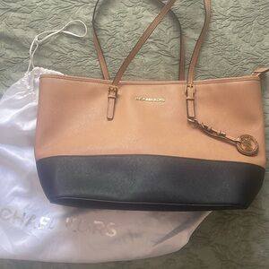 Michael Kors jet set large tote bag